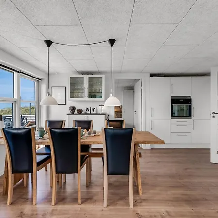 Ema - 500m From The Sea By Interhome *